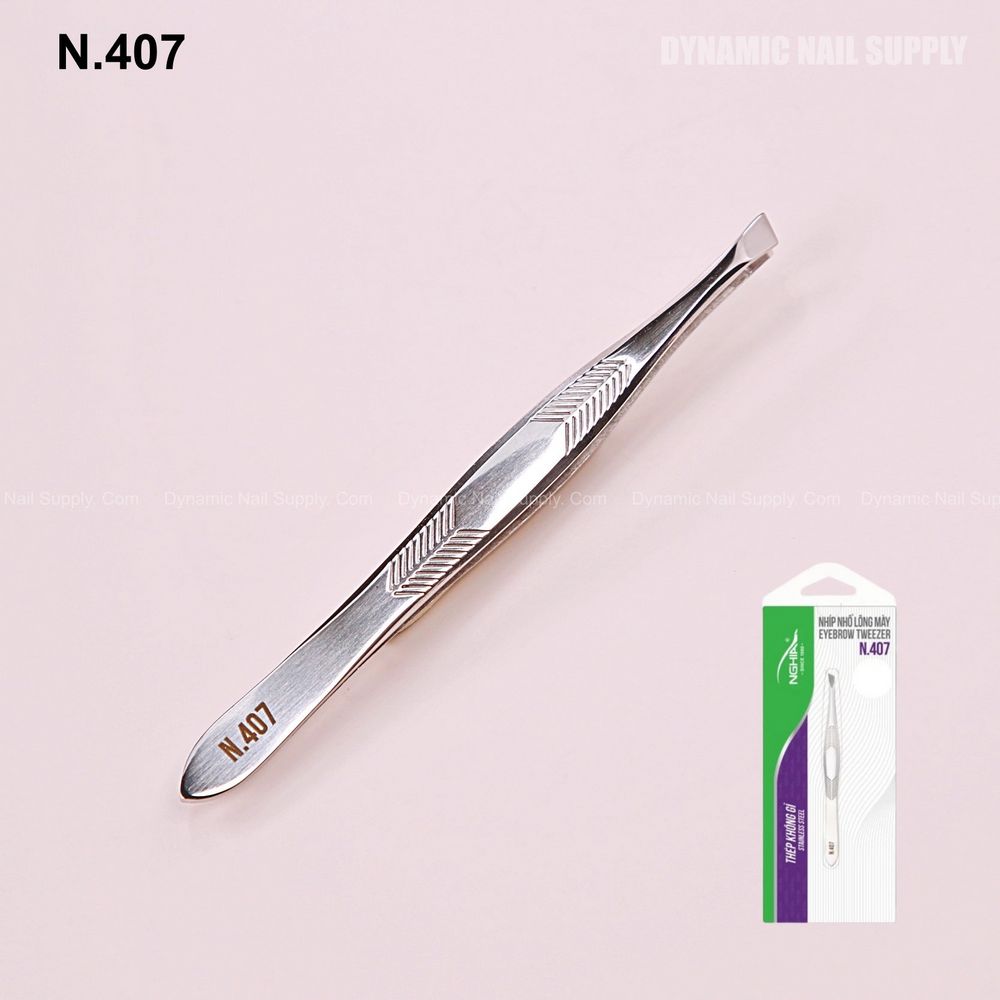 Salon Workflow with Professional Slanted Head Tweezers